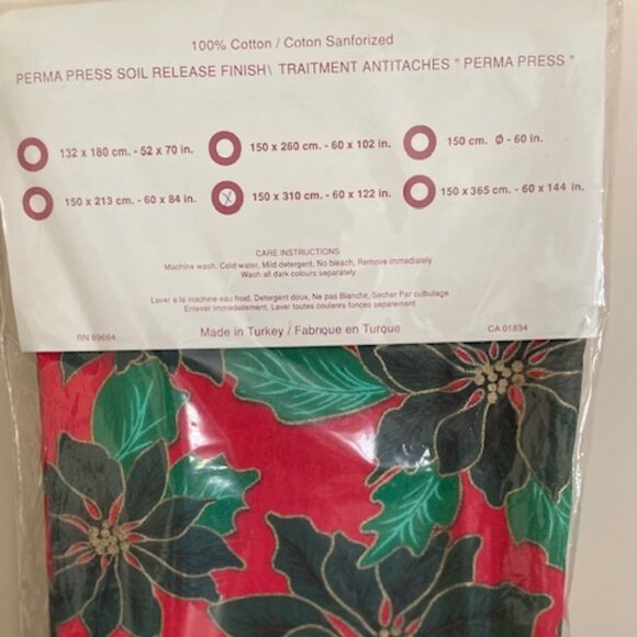 Tablecloth - Holiday Classic 60”x122” NWT - Picture 4 of 6